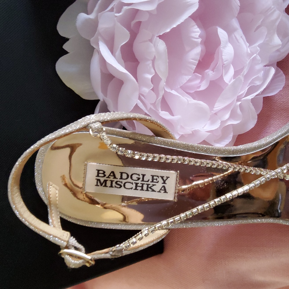 Badgley Mischka Criss-cross Strappy Heels.. - Picture 2 of 12